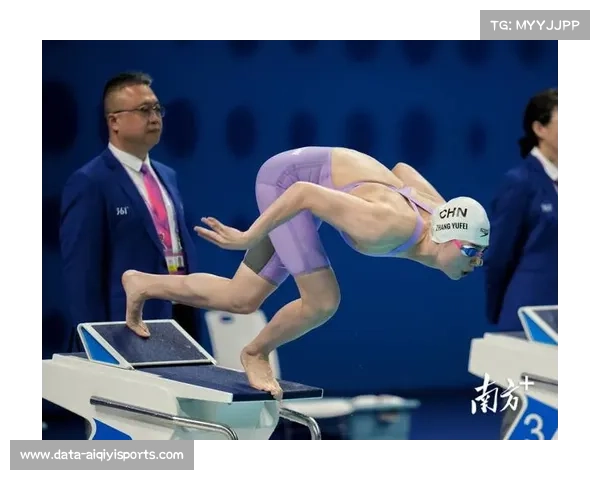 女子50米自由泳张雨霏多线作战，短距离兼项考验